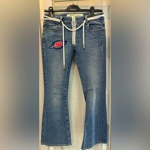 OFF WHITE - Virgil Abloh